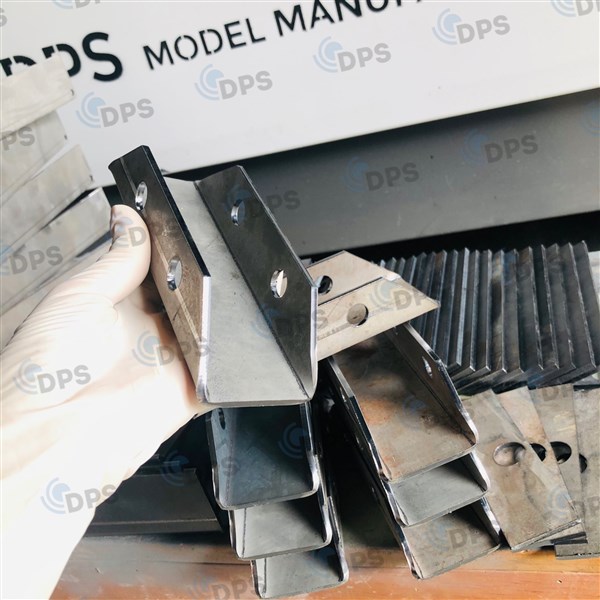 CẮT LASER, CẮT CNC KIM LOẠI, CHẤN GẤP THEO YÊU CẦU